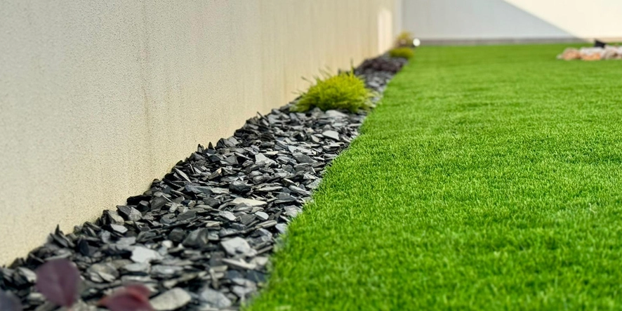 Vantagens de Escolher Relva Artificial para o seu Jardim ou Espaço Exterior.